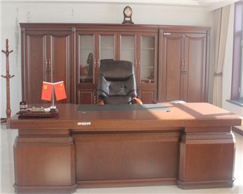 人得門(mén)窗辦公室