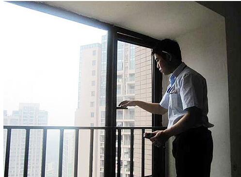 呼和浩特?cái)鄻蜷T窗 呼和浩特?cái)鄻蜷T窗