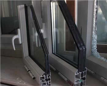 呼和浩特?cái)鄻蜷T(mén)窗樣品